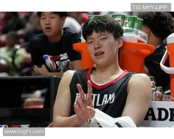 队记：杨瀚森成长之路漫长昌西深知培养新星的重要性